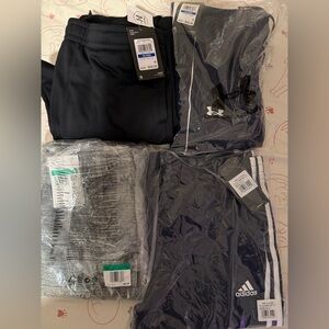 Under Armour Black and Gray Sportswear Set
